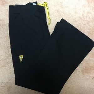 Black scrub pants!!